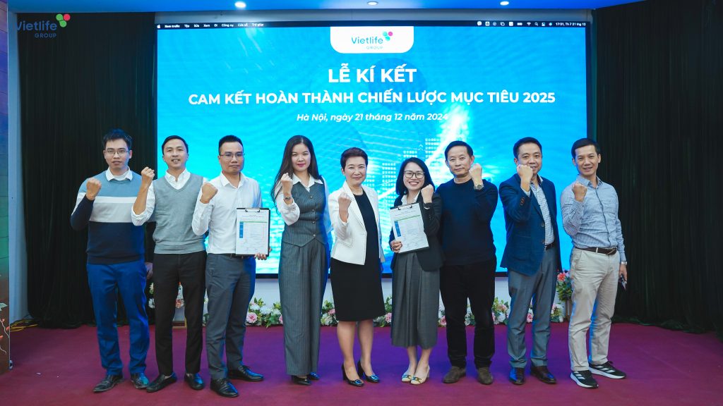 Vietlife sẵn sàng chinh phục những thử thách mới trong năm 2025