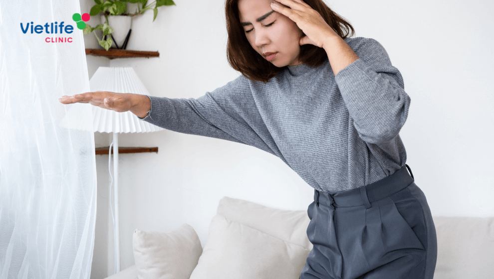Đau đầu hoa mắt chóng mặt